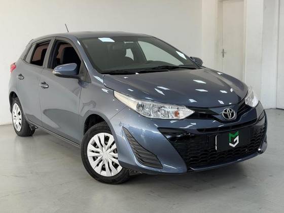 TOYOTA YARIS 1.3 16V FLEX XL LIVE MULTIDRIVE TOYOTA YARIS 1.3 16V FLEX XL LIVE MULTIDRIVE